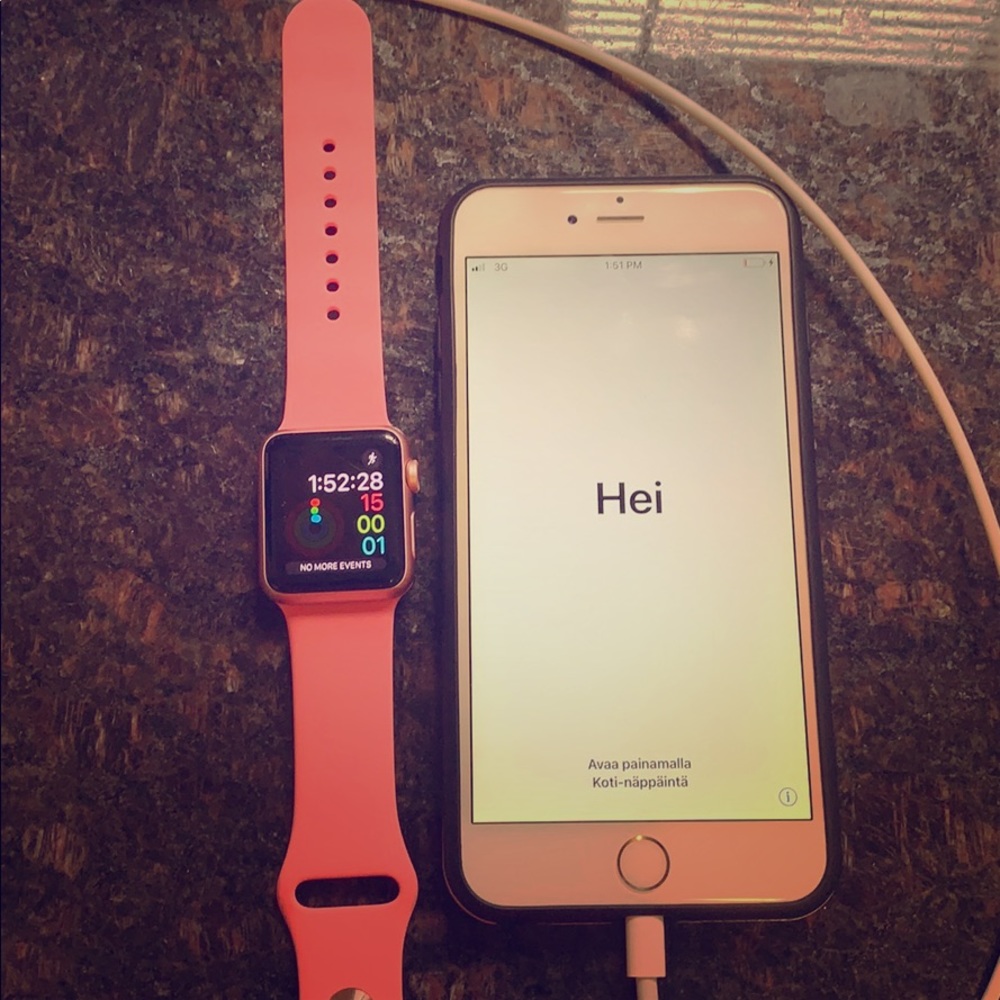 Apple Watch ⌚️ and iPhone 📱 6 plus